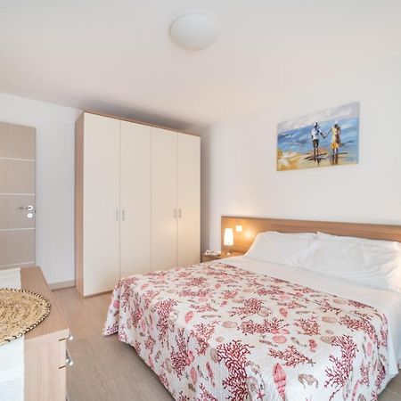 Appartement Residenza Monica à Lignano Sabbiadoro Extérieur photo