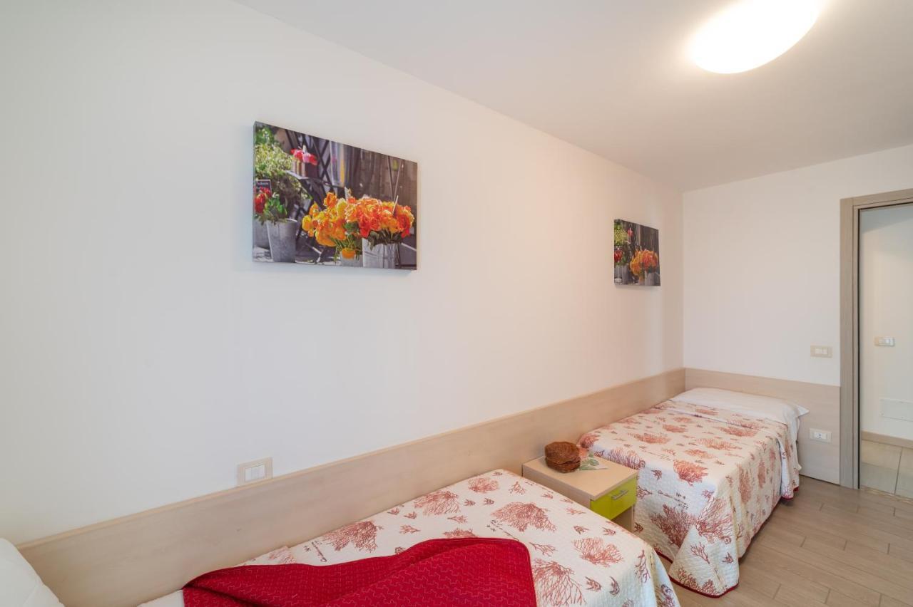 Appartement Residenza Monica à Lignano Sabbiadoro Extérieur photo