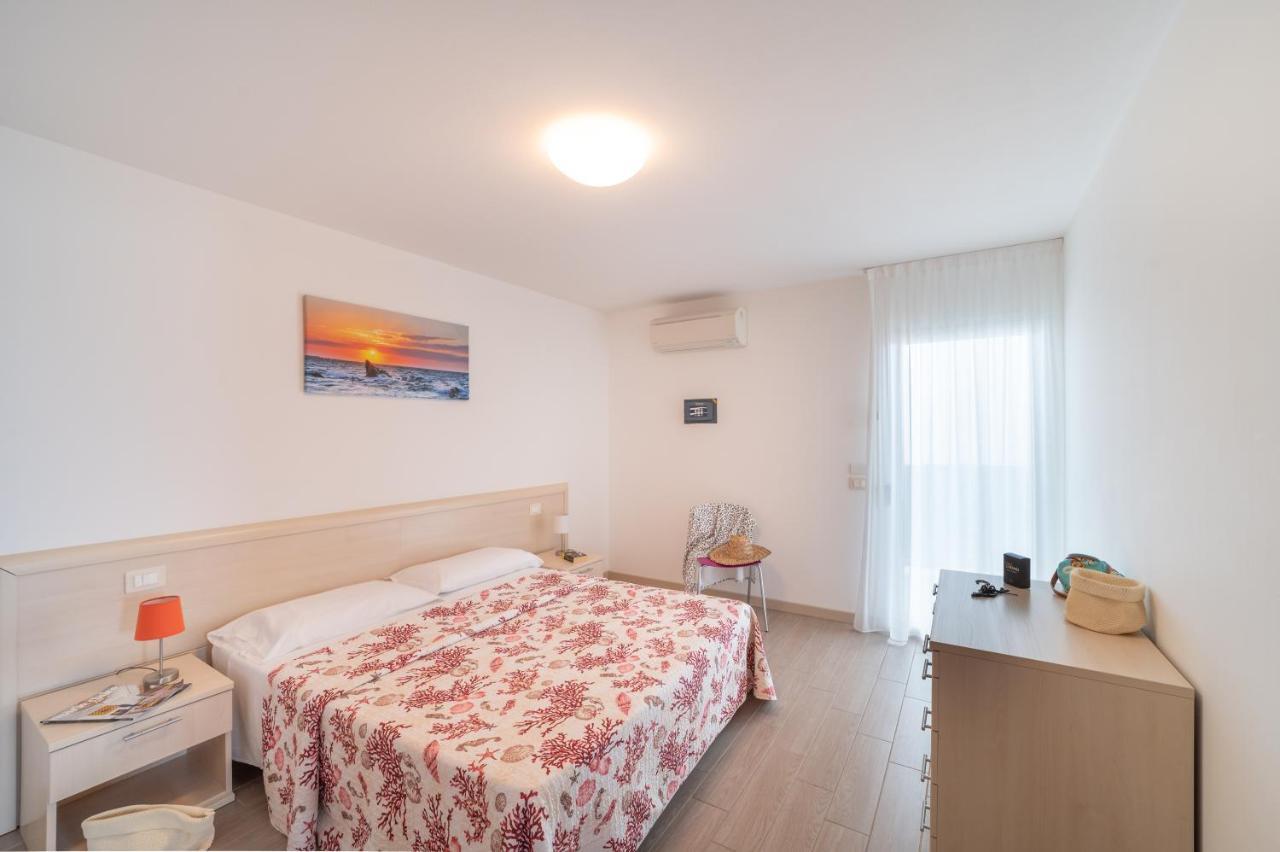 Appartement Residenza Monica à Lignano Sabbiadoro Extérieur photo